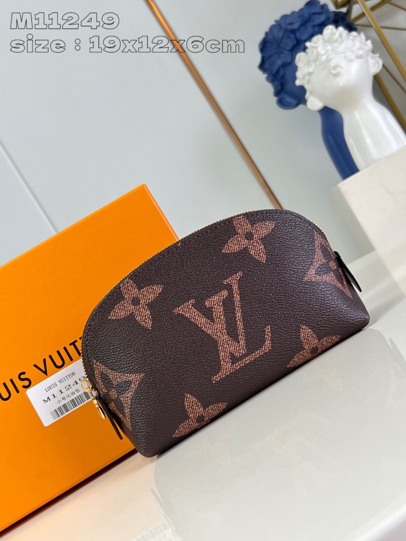 LV Clutch Bags